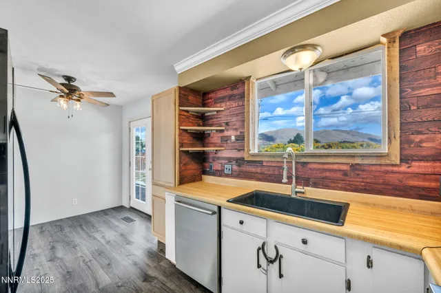 $330,000 | 17475 Egret Lane, Reno, NV 89508