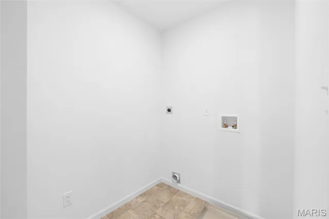 $347,695 | 12 Fairmount Grv Drive, St. Peters, MO 63376