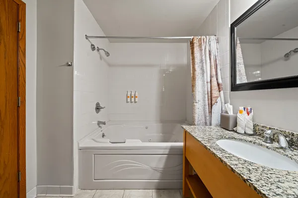 $116,900 | 7020 Grand Geneva Way, Unit 234, Lyons, WI 53147