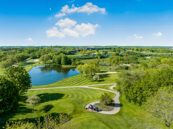 $116,900 | 7020 Grand Geneva Way, Unit 234, Lyons, WI 53147