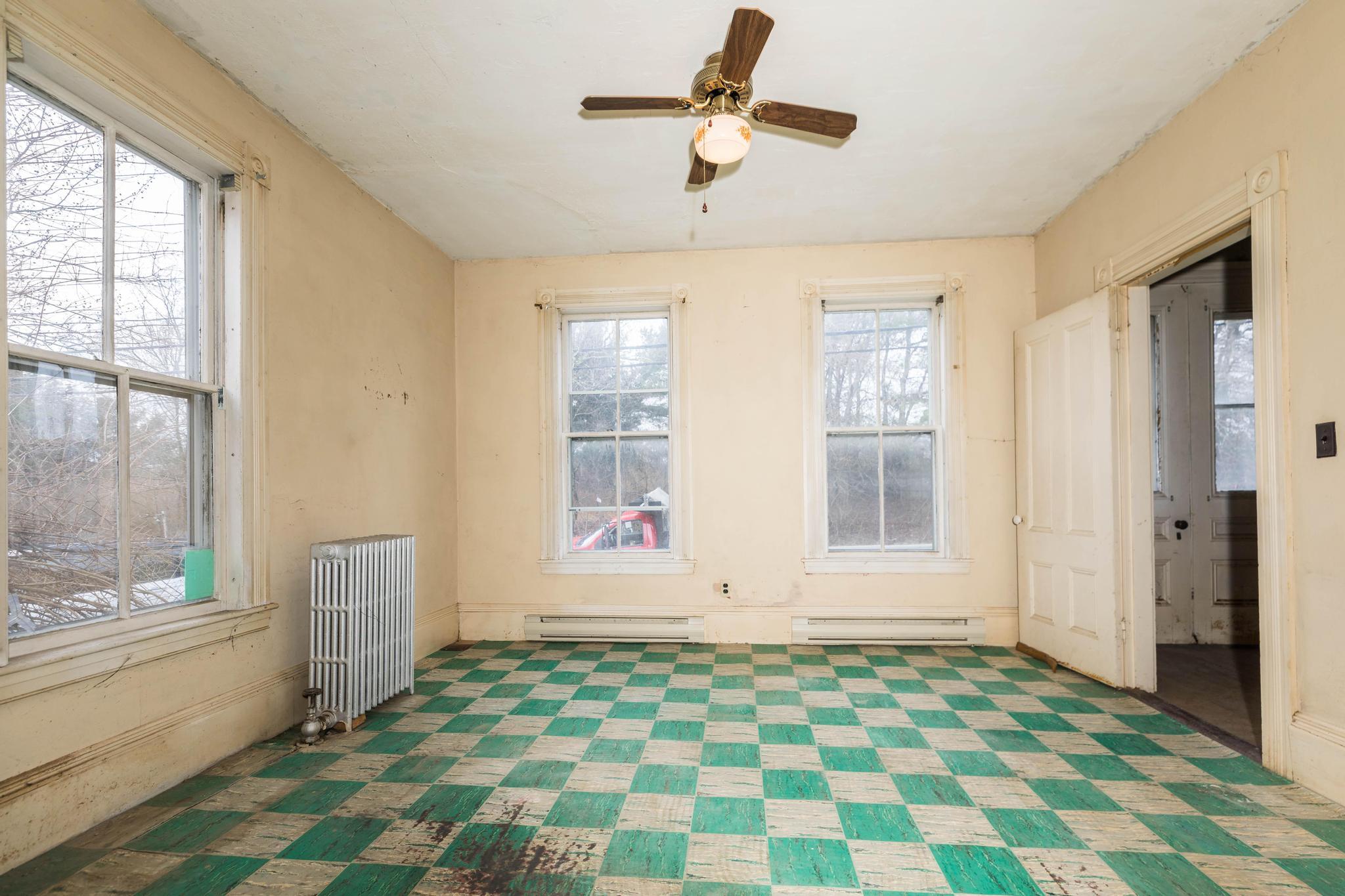 168 Rochester Street Berwick, ME 03901 - Photo 14 of 30 227A0533