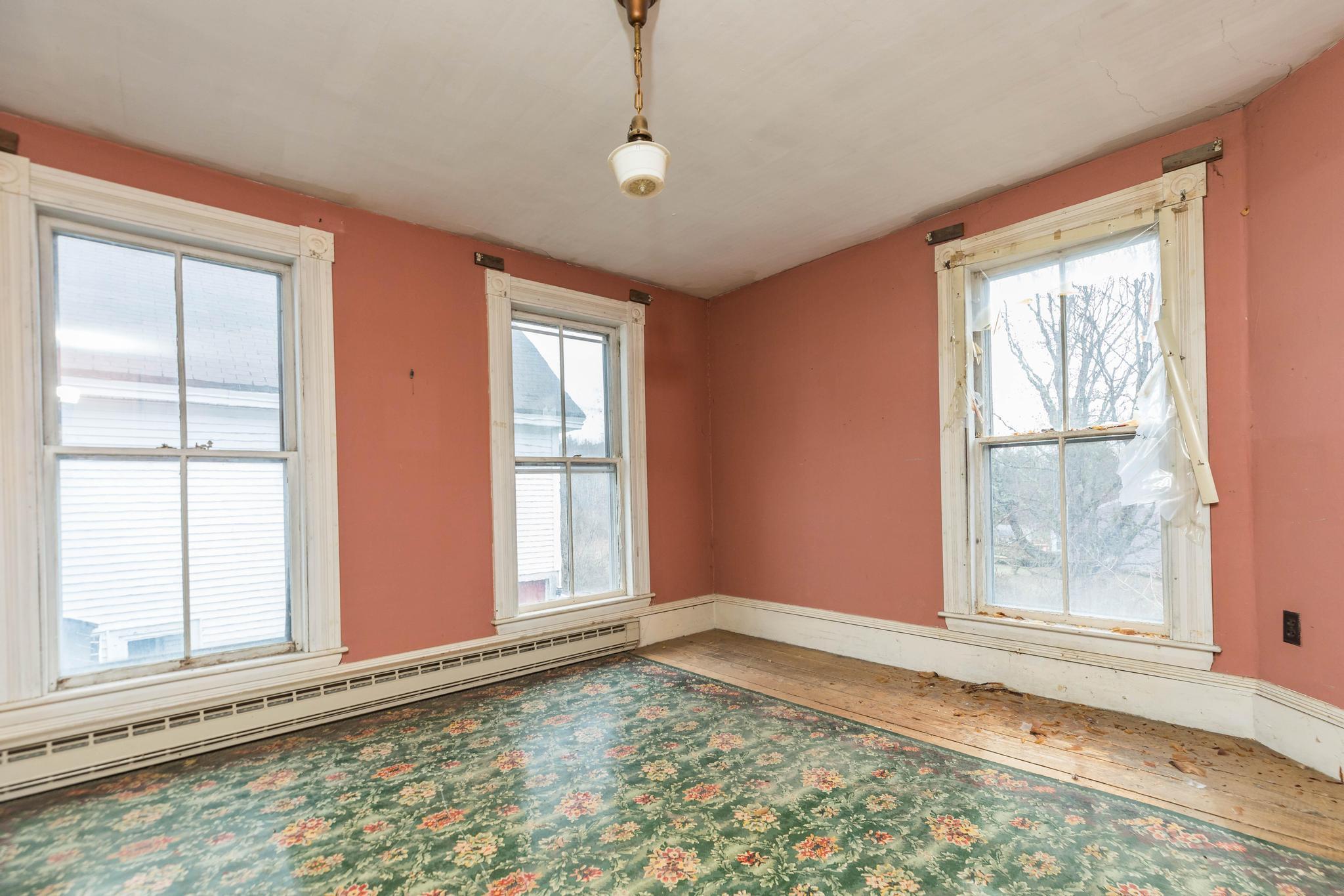 168 Rochester Street Berwick, ME 03901 - Photo 19 of 30 227A0567