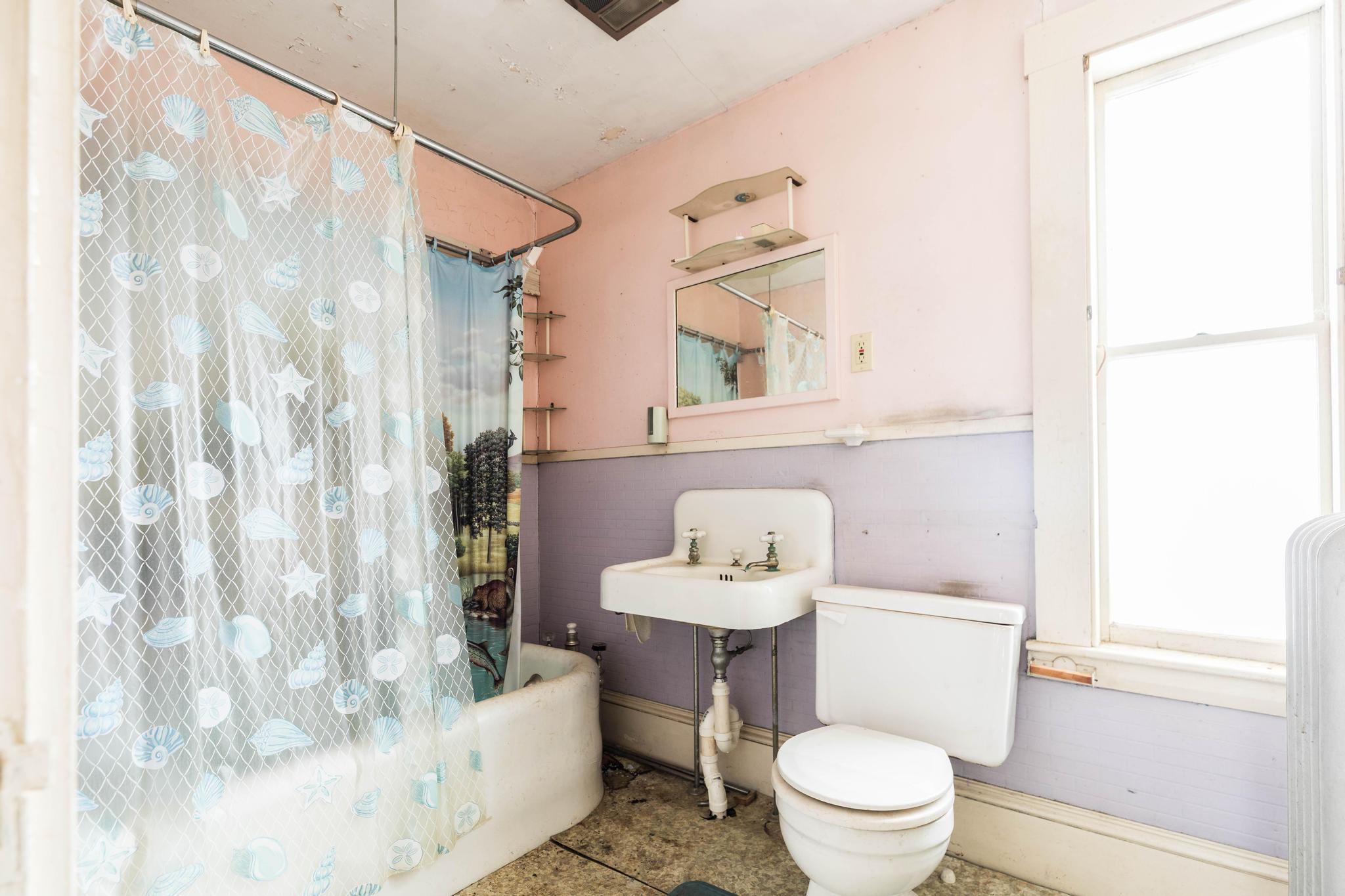 168 Rochester Street Berwick, ME 03901 - Photo 22 of 30 227A0578