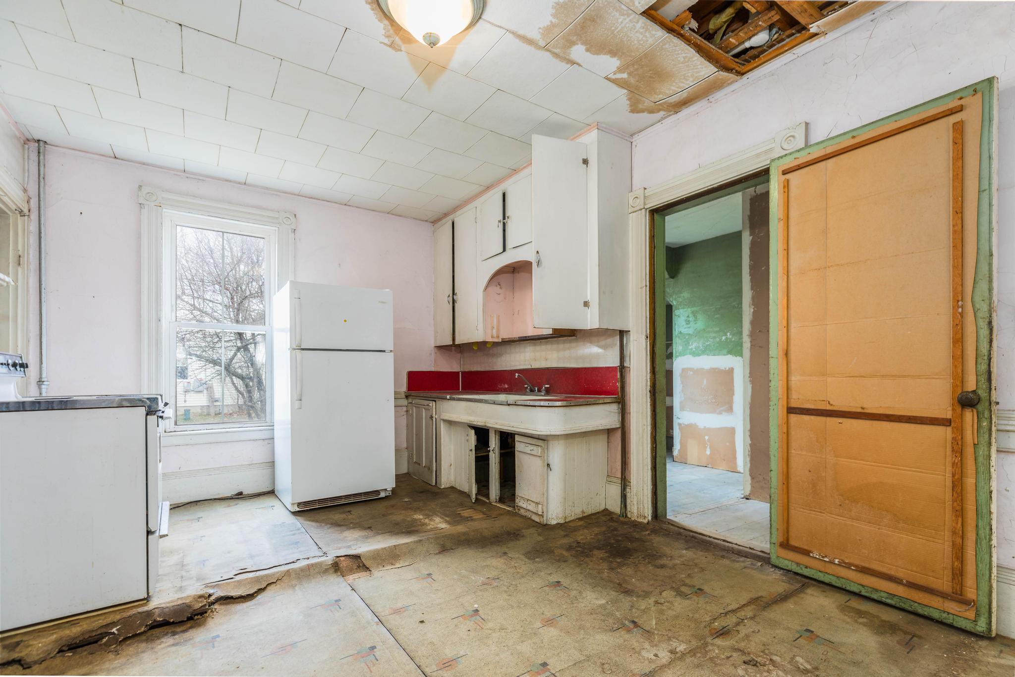 168 Rochester Street Berwick, ME 03901 - Photo 10 of 25 227A0560-Edit
