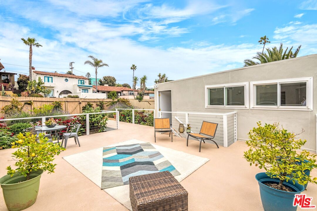 215 Waterview Street Playa del Rey, CA 90293 - Photo 31 of 40 Gallery Image 31