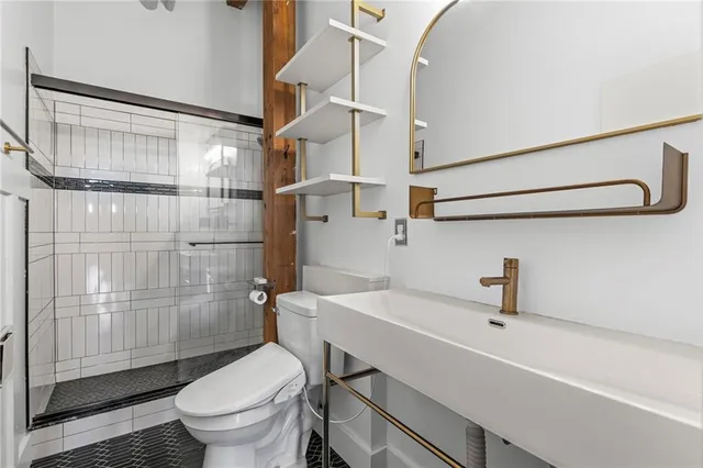 $174,950 | 706 Broadway Boulevard, Unit 505, Kansas City, MO 64105