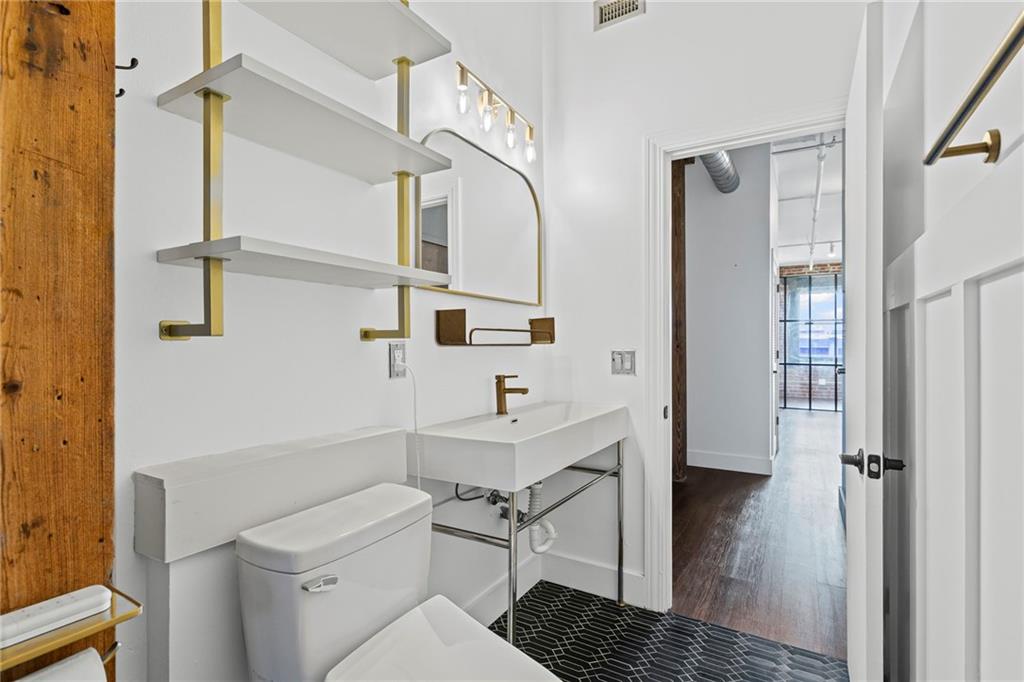 706 Broadway Boulevard, Unit 505 Kansas City, MO 64105 - Photo 23 of 51