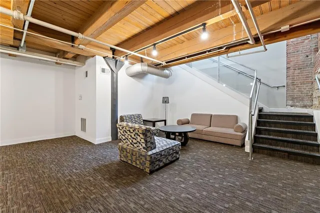 $174,950 | 706 Broadway Boulevard, Unit 505, Kansas City, MO 64105