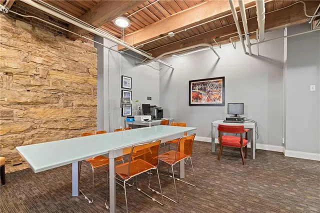 $174,950 | 706 Broadway Boulevard, Unit 505, Kansas City, MO 64105