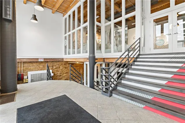 $174,950 | 706 Broadway Boulevard, Unit 505, Kansas City, MO 64105