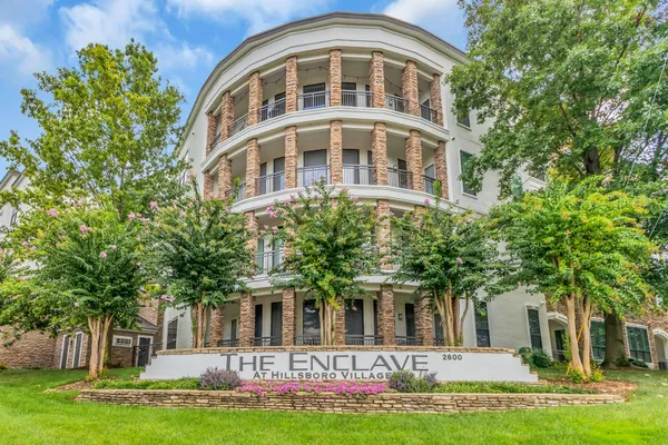 $2,500 | 2600 Hillsboro Pike, Unit 135, Nashville, TN 37212