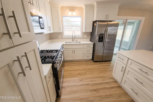 $274,900 | 856 Rustwood Drive, Biloxi, MS 39532