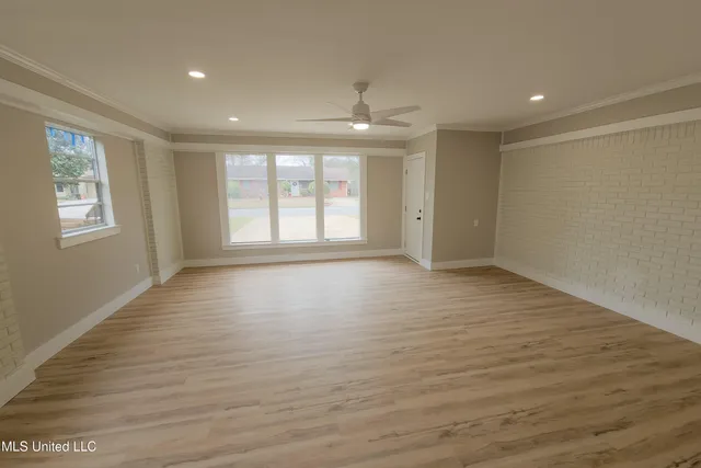 $274,900 | 856 Rustwood Drive, Biloxi, MS 39532