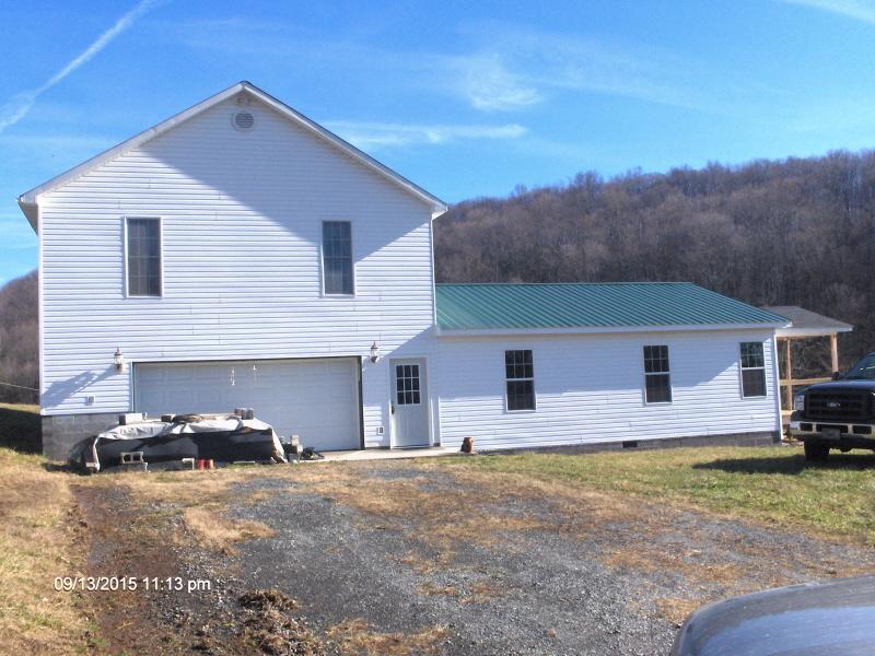 Thistle Hollow Road Peterstown, WV 24963 - Photo 3 of 32 h2