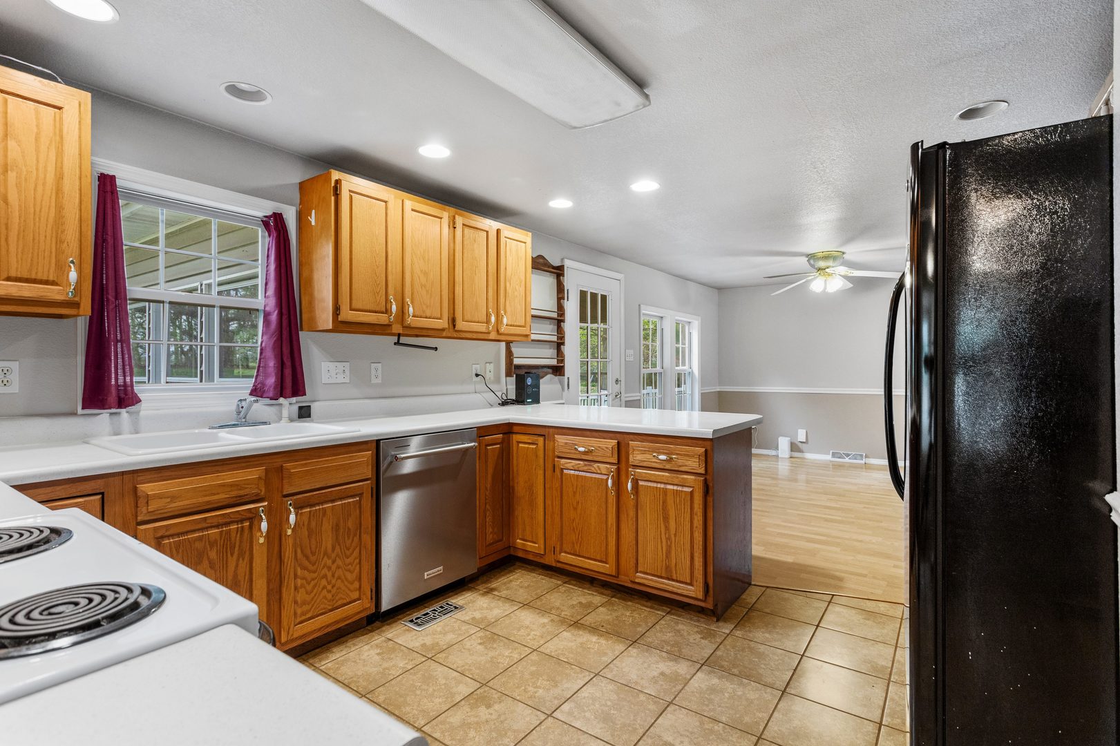 420 Fisler Road Monticello, IL 61856 - Photo 12 of 29