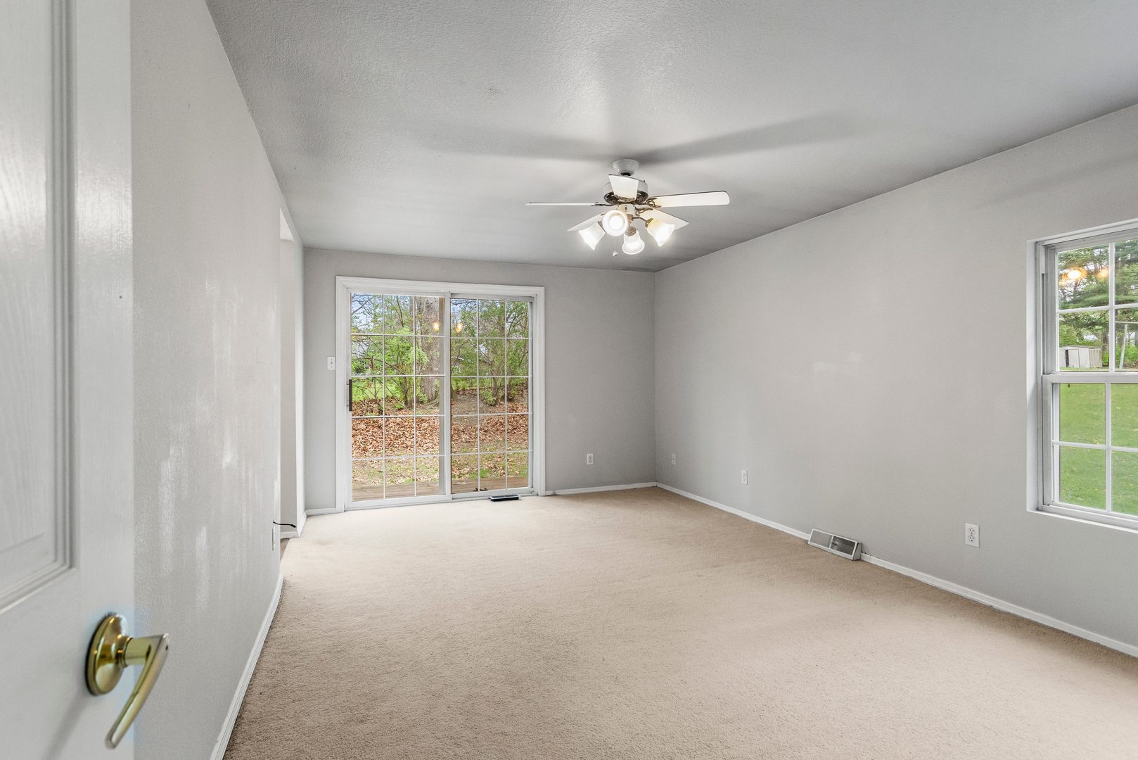 420 Fisler Road Monticello, IL 61856 - Photo 15 of 29