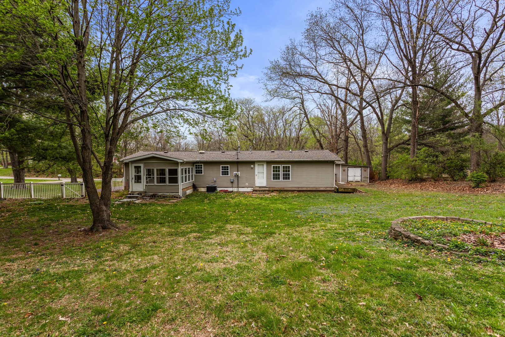 420 Fisler Road Monticello, IL 61856 - Photo 26 of 29