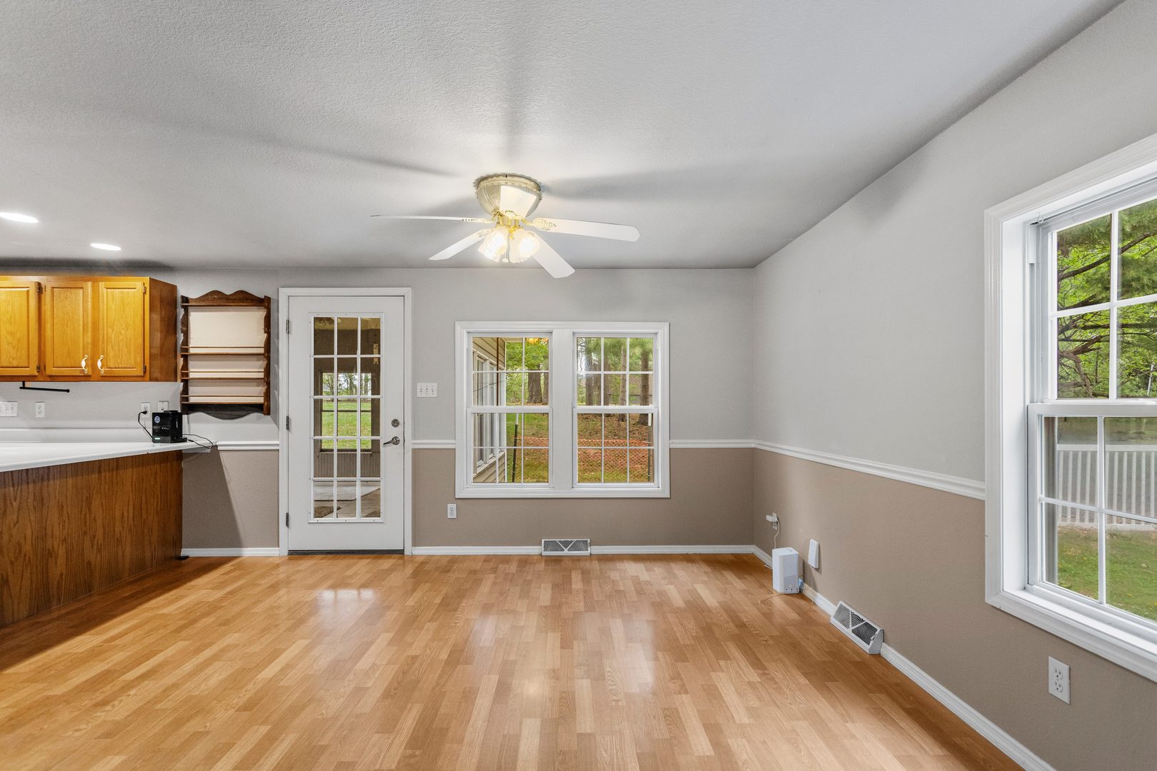 420 Fisler Road Monticello, IL 61856 - Photo 7 of 29