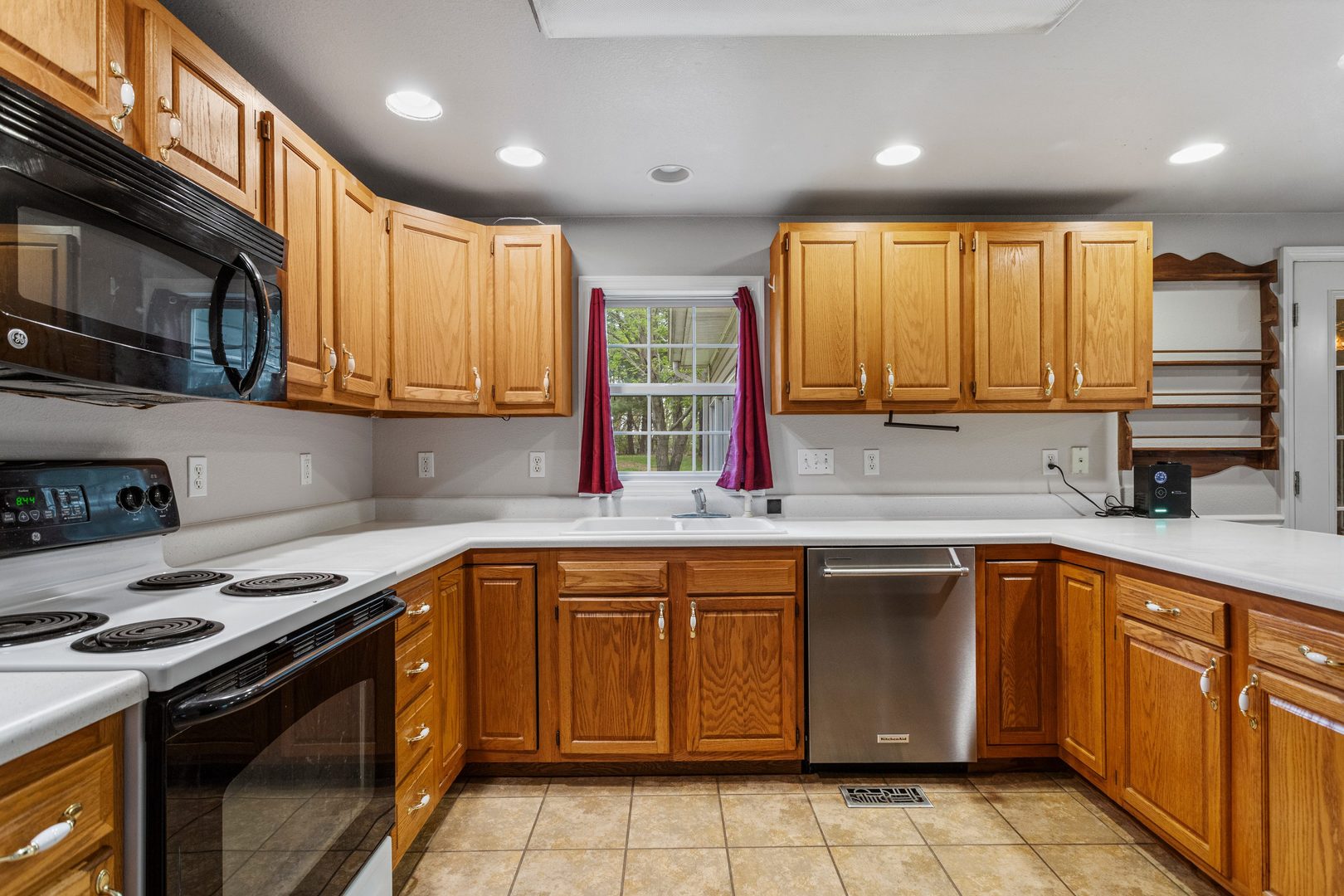 420 Fisler Road Monticello, IL 61856 - Photo 10 of 29