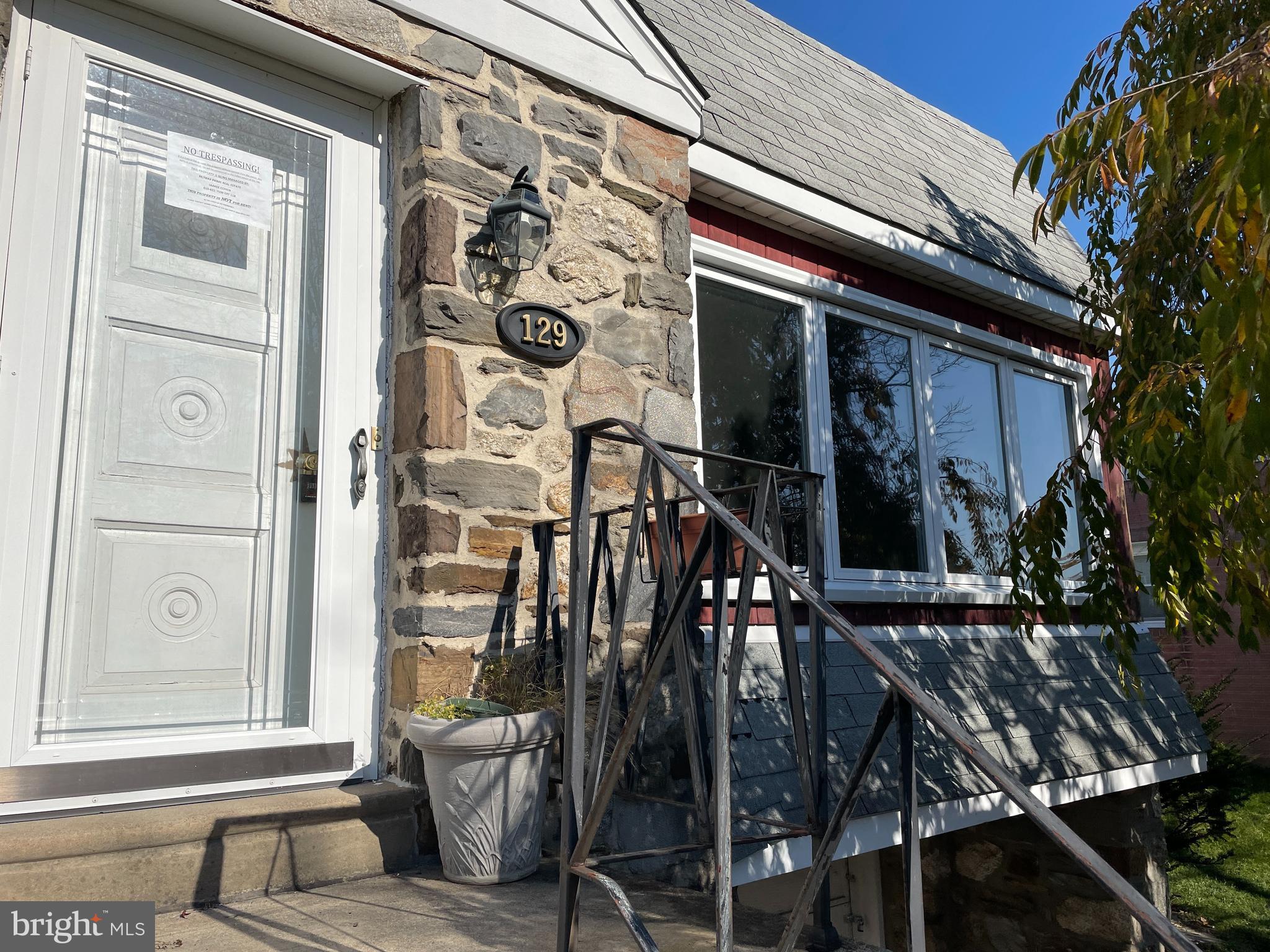 129 Juniper Road Havertown, PA 19083 - Photo 3 of 30