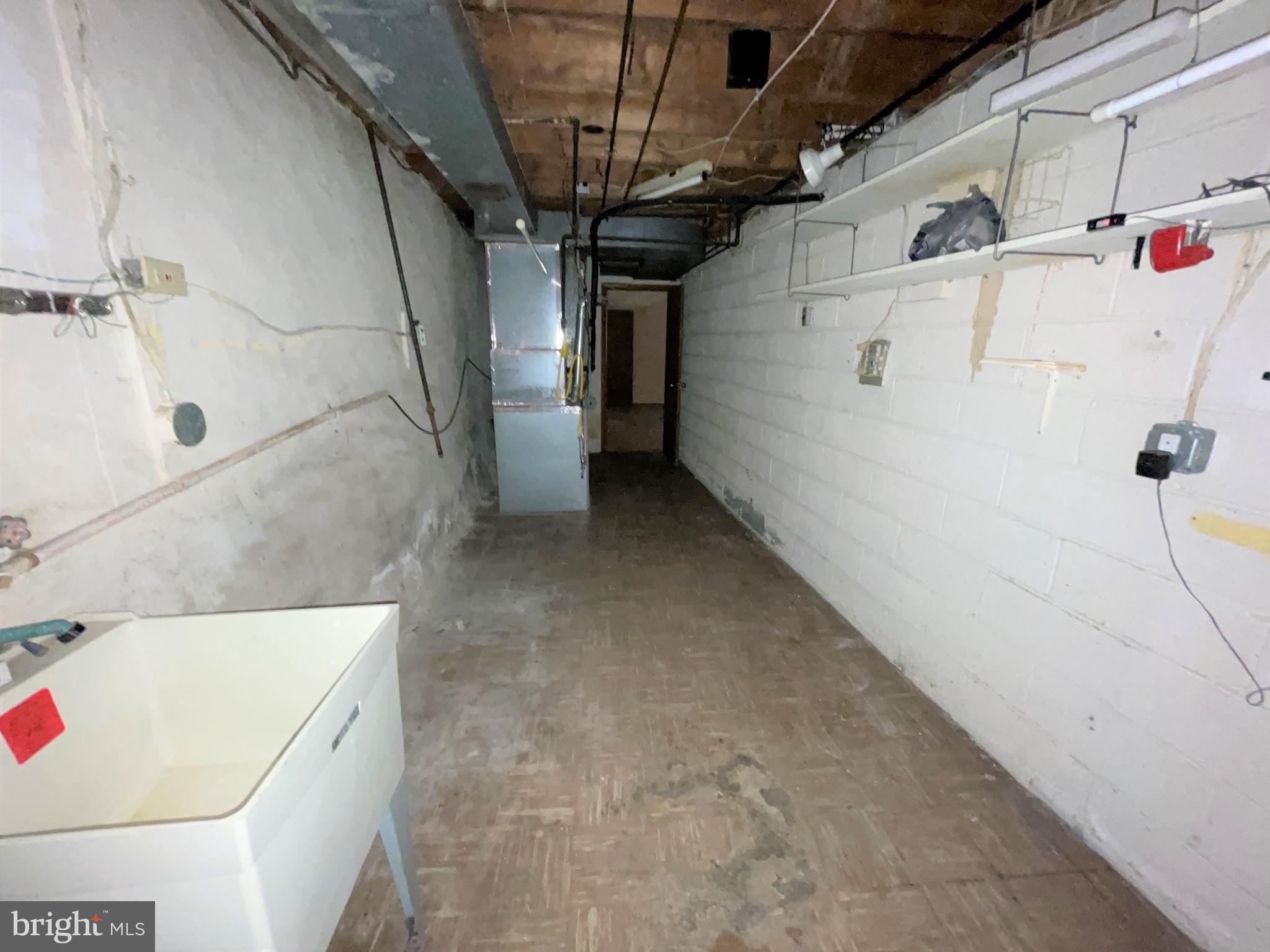 129 Juniper Road Havertown, PA 19083 - Photo 25 of 30 laundry room