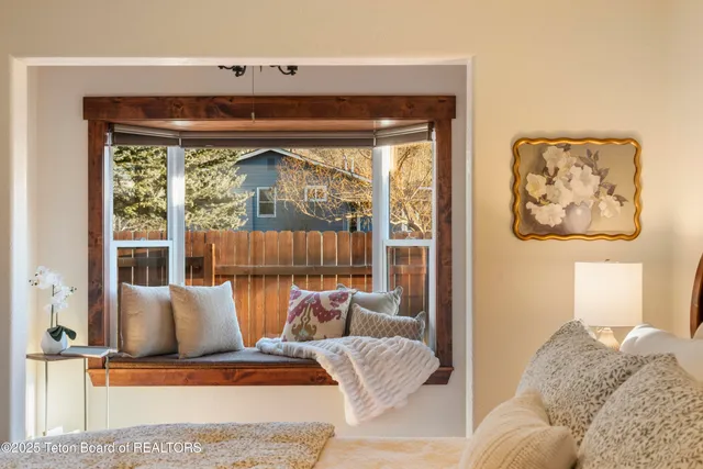 $1,830,000 | 3040 Mountain View Lane, Jackson, WY 83001