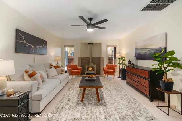 $1,830,000 | 3040 Mountain View Lane, Jackson, WY 83001