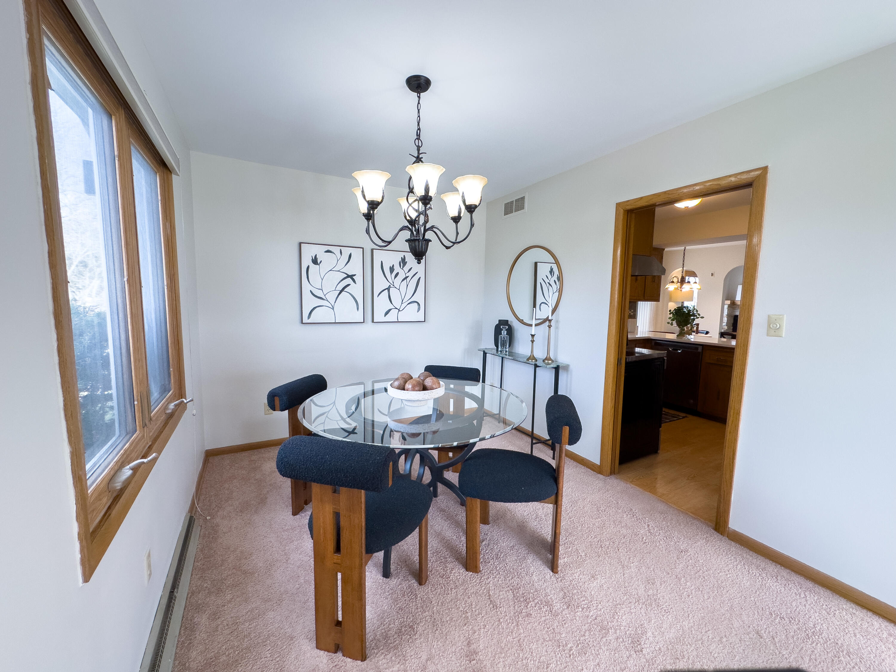 3340 South Russel Road New Berlin, WI 53151 - Photo 12 of 36 Dining Room