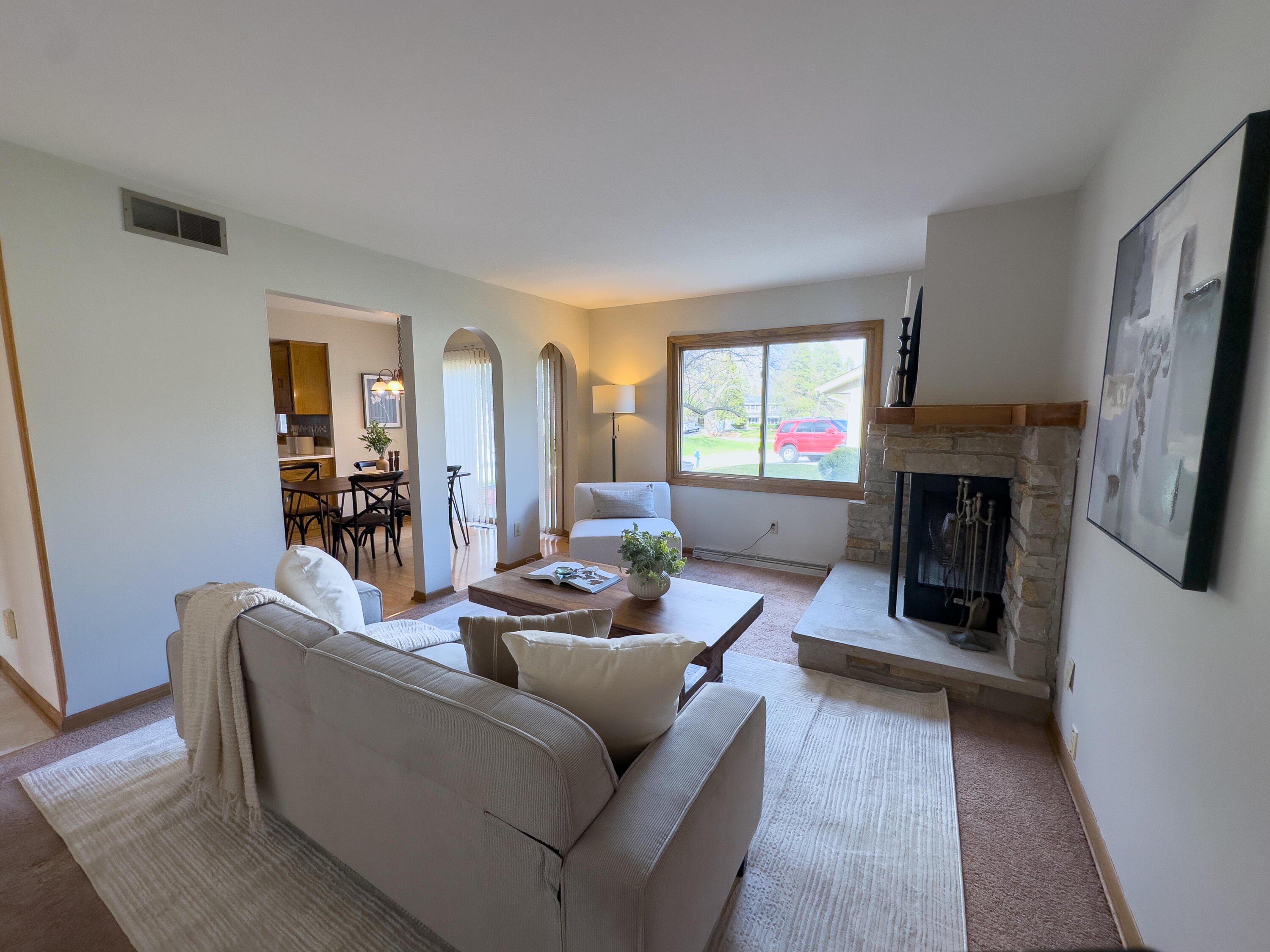 3340 South Russel Road New Berlin, WI 53151 - Photo 2 of 36 Family Room