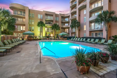 $310,000 | 3505 Sage Road, Unit 1705, Houston, TX 77056