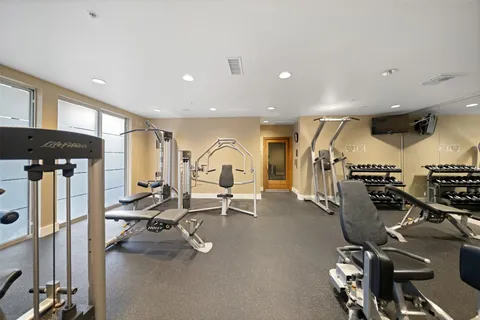 $310,000 | 3505 Sage Road, Unit 1705, Houston, TX 77056
