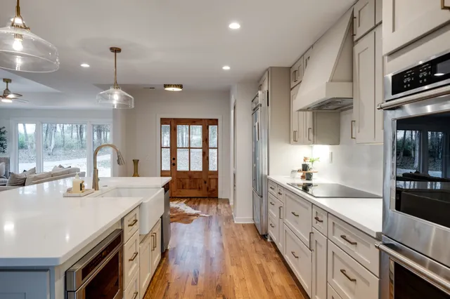 $1,399,000 | 4342 Murfreesboro Road, Franklin, TN 37067