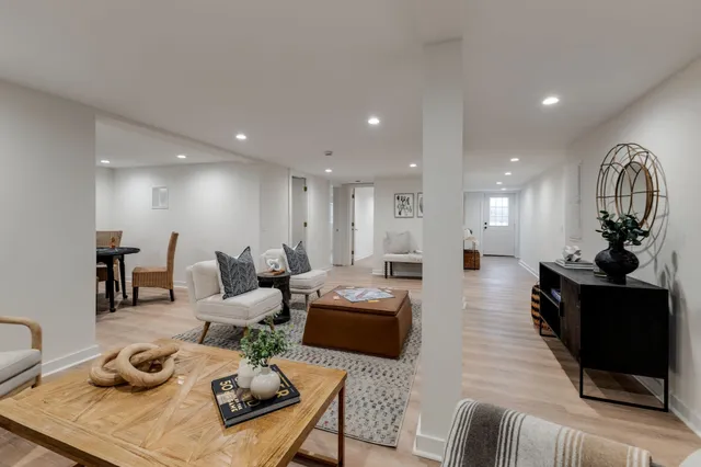 $1,399,000 | 4342 Murfreesboro Road, Franklin, TN 37067