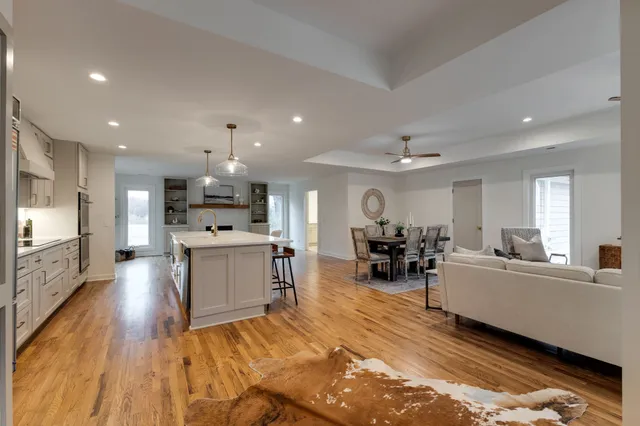 $1,399,000 | 4342 Murfreesboro Road, Franklin, TN 37067