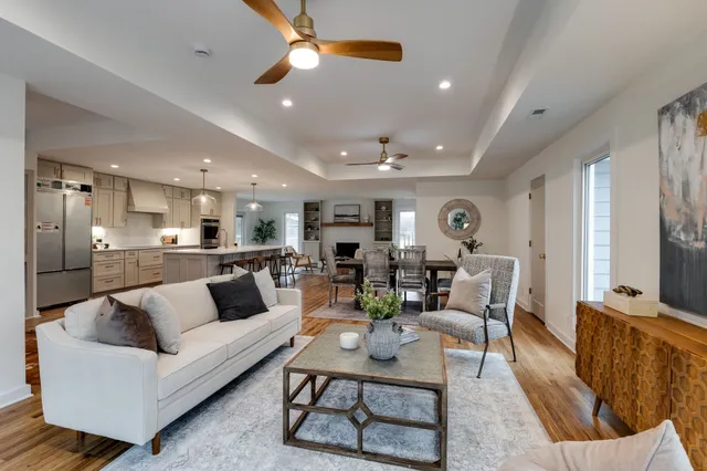 $1,399,000 | 4342 Murfreesboro Road, Franklin, TN 37067