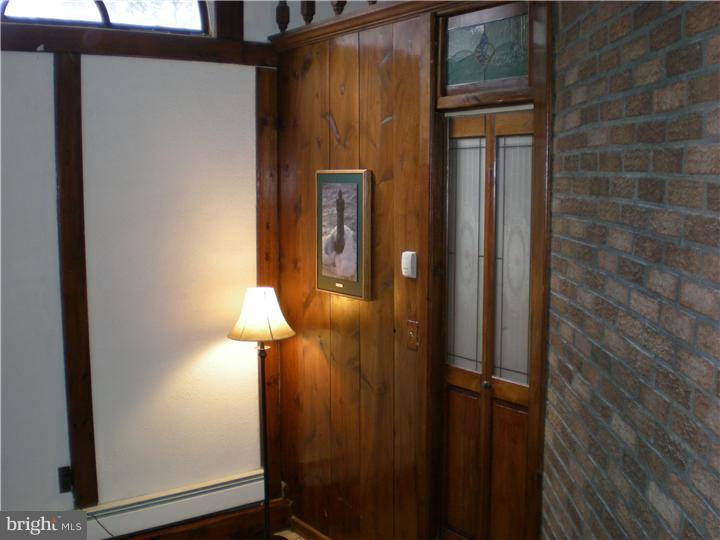 17 Center Road Pemberton, NJ 08068 - Photo 9 of 22 a view of entryway