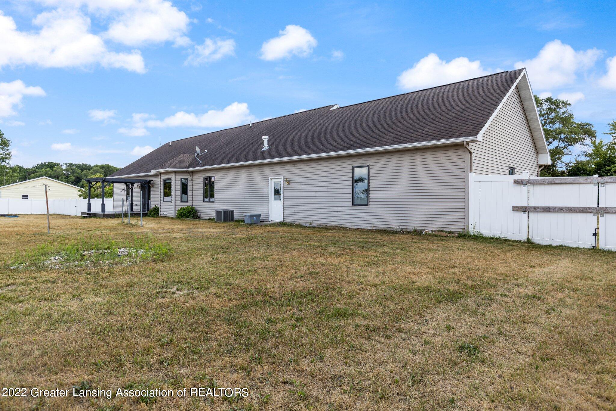 4984 West River Road Mount Pleasant, MI 48858 - Photo 44 of 44 12-web-or-mls-1P6A2025