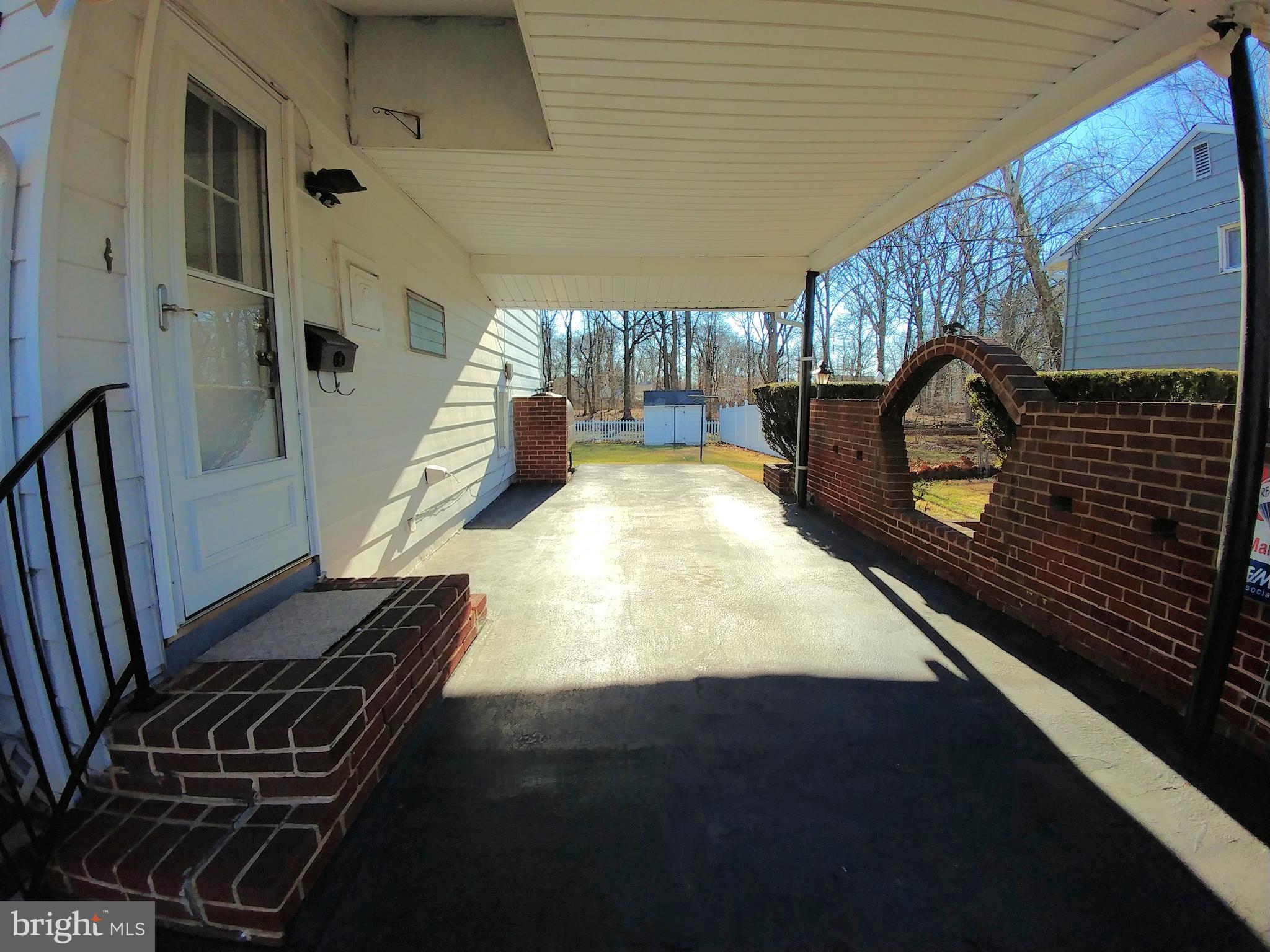 33 Carole Road Newark, DE 19713 - Photo 2 of 6 Gallery Image 2