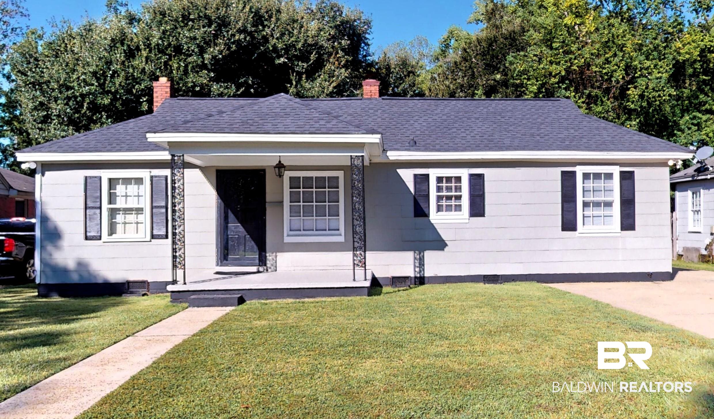 162 Dobbs Avenue Mobile, AL 36606 - Photo 1 of 20