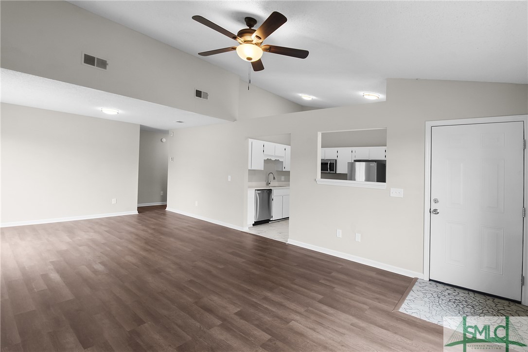862 Ridgewood Way Hinesville, GA 31313 - Photo 10 of 35 Gallery Image 10