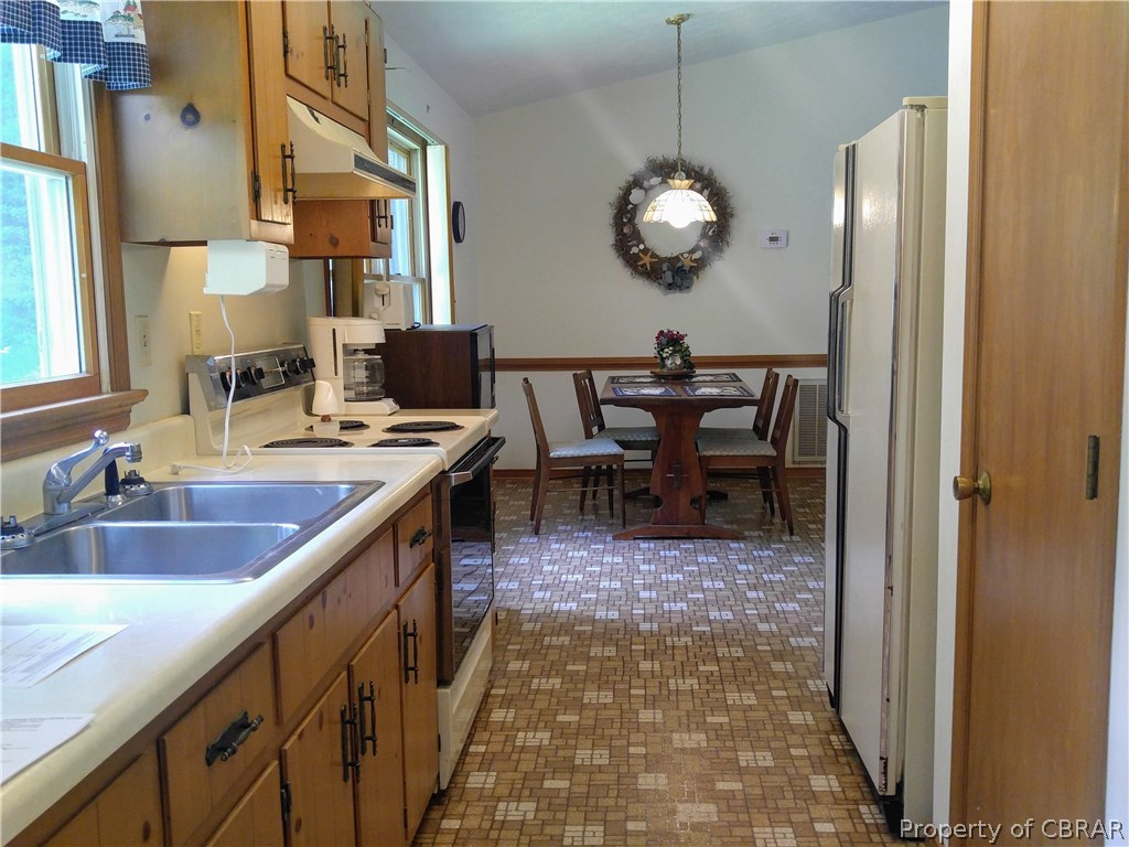 417 Hideaway Point Road Topping, VA 23169 - Photo 9 of 17 Gallery Image 9