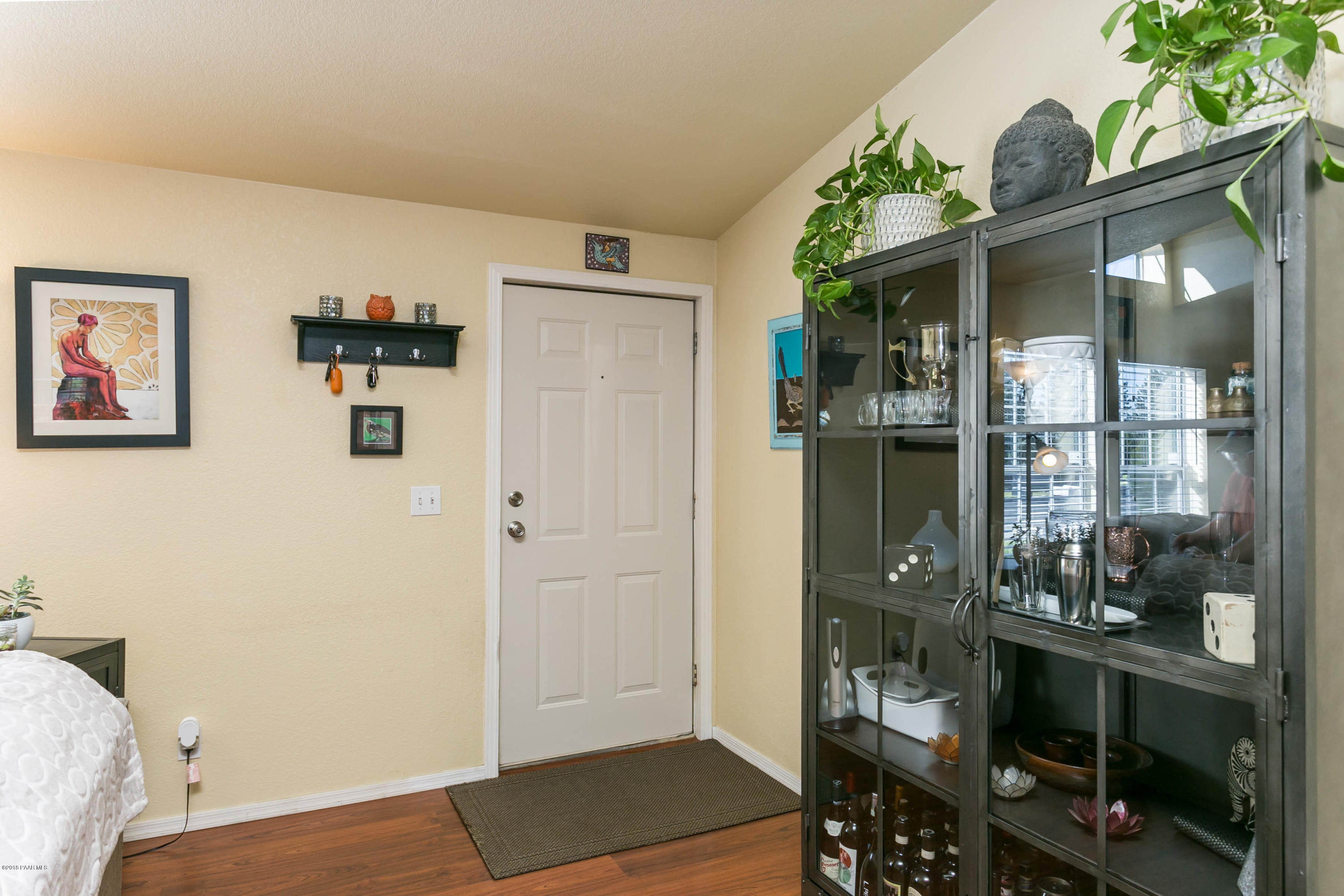 4650 North Ranger Road Prescott Valley, AZ 86314 - Photo 4 of 26 003_Foyer