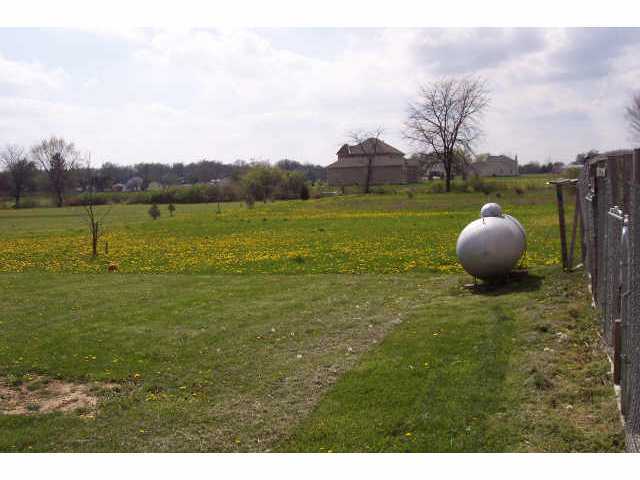 6077 Clover Valley Road Johnstown, OH 43031 - Photo 3 of 5