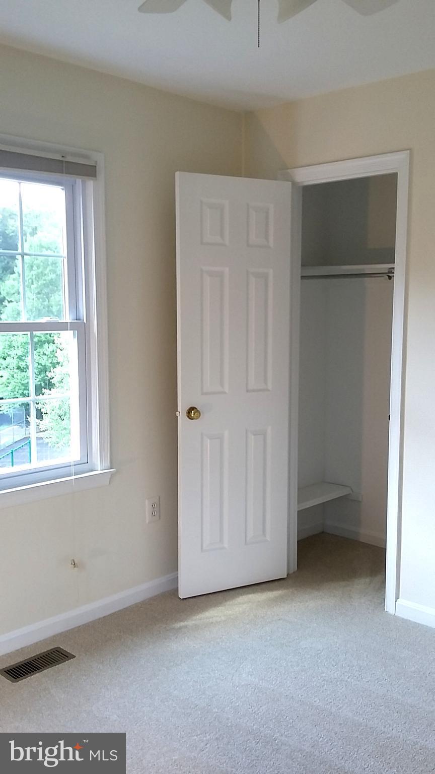 7266 Olde Lantern Way Springfield, VA 22152 - Photo 19 of 30 Bedroom