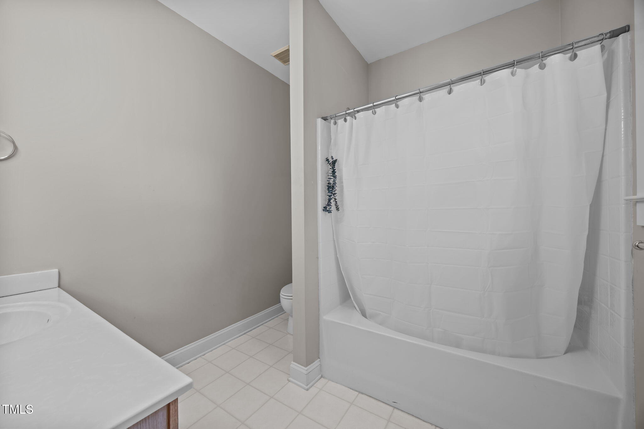 2136 Dunn Road Raleigh, NC 27614 - Photo 21 of 32 30-web-or-mls-IMG_1466