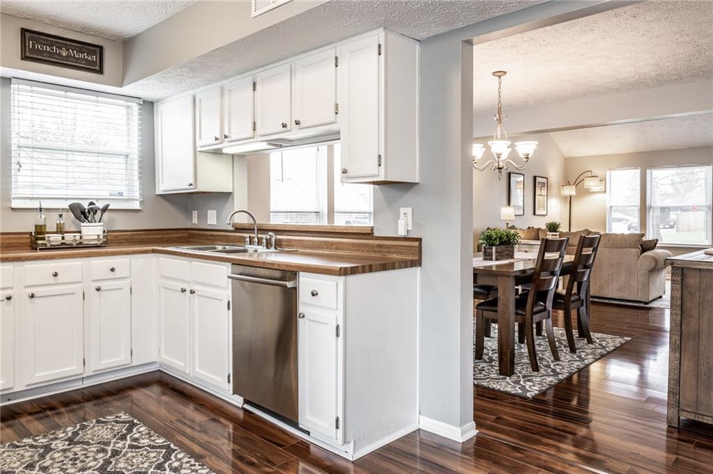 7756 Castle Ridge Court Indianapolis, IN 46256 - Photo 11 of 35 Gallery Image 11