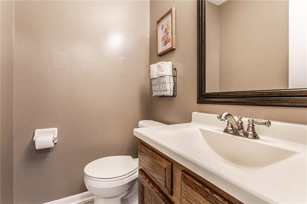 7756 Castle Ridge Court Indianapolis, IN 46256 - Photo 19 of 35 Gallery Image 19