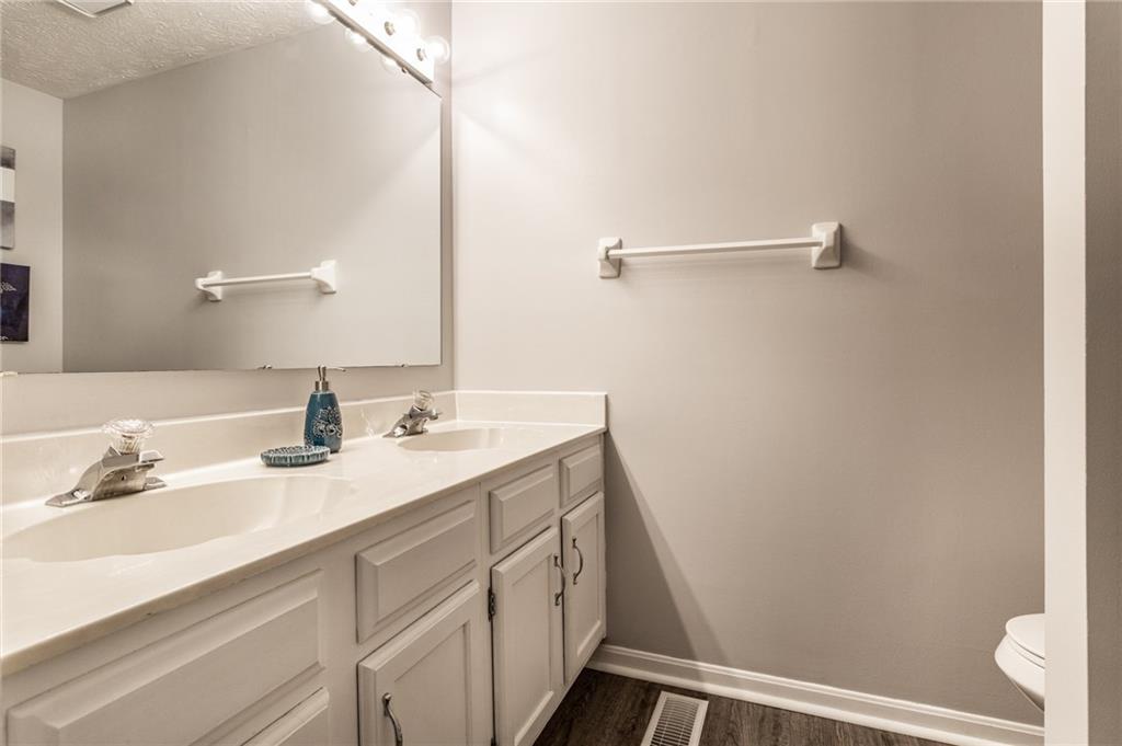 7756 Castle Ridge Court Indianapolis, IN 46256 - Photo 25 of 35 Gallery Image 25
