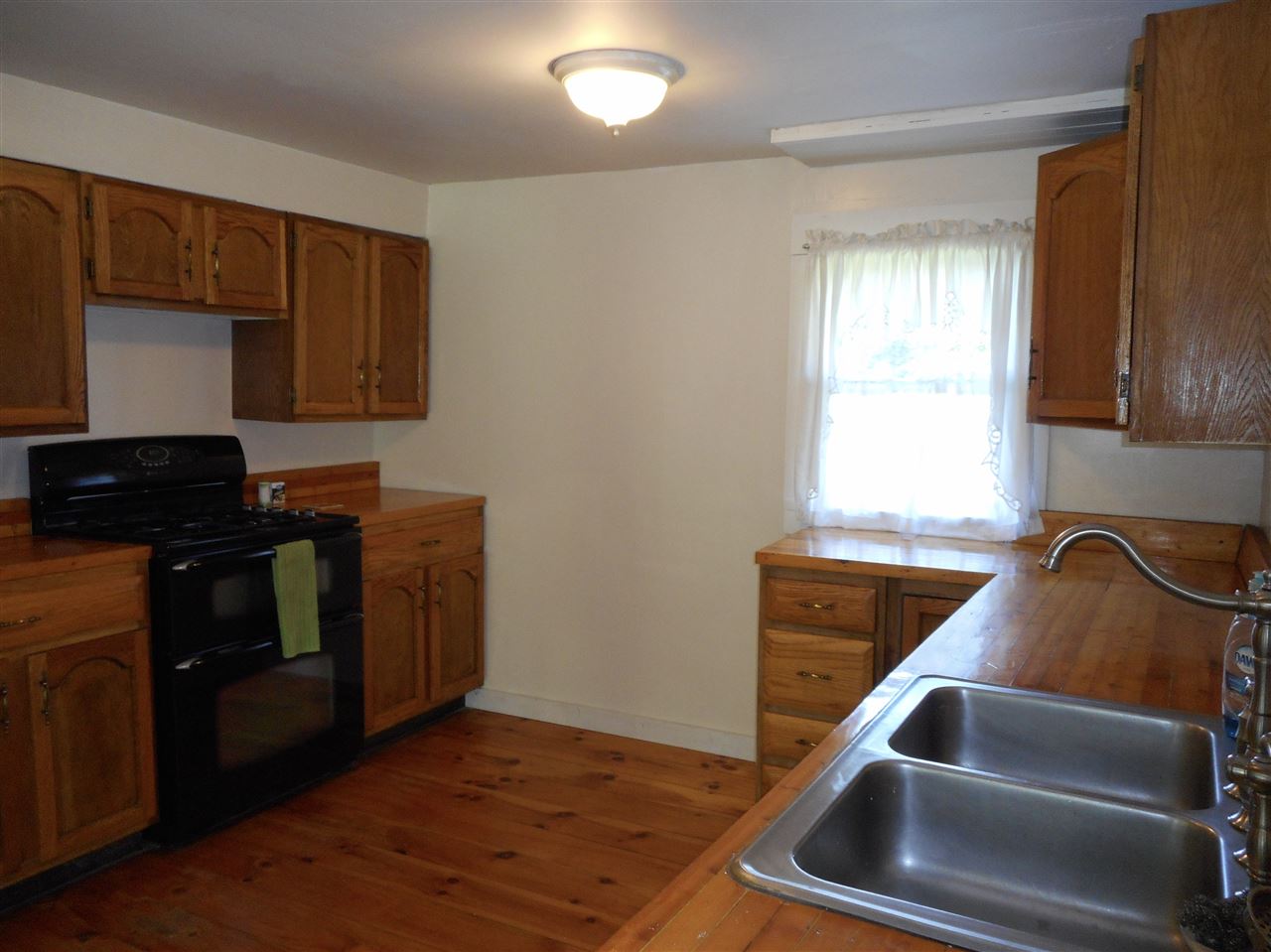 772 Quarry Road Sheffield, VT 05839 - Photo 4 of 31