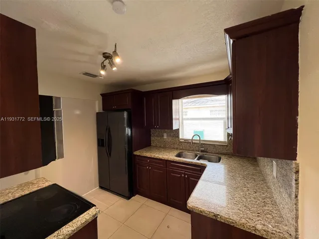 $2,800 | 20431 Northwest 46th Avenue, Miami Gardens, FL 33055